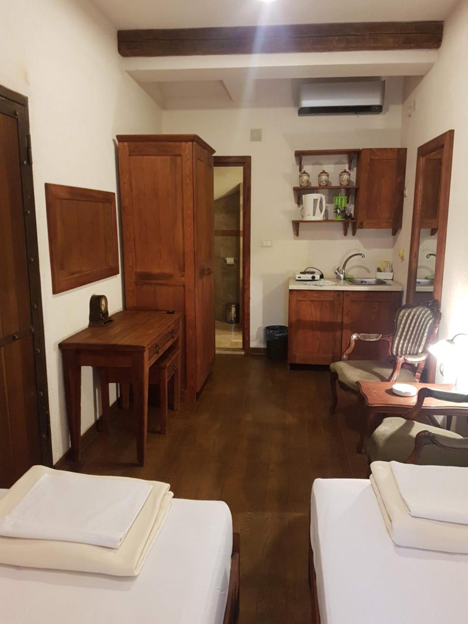 Skver Studio Apartments Herceg Novi Exterior foto