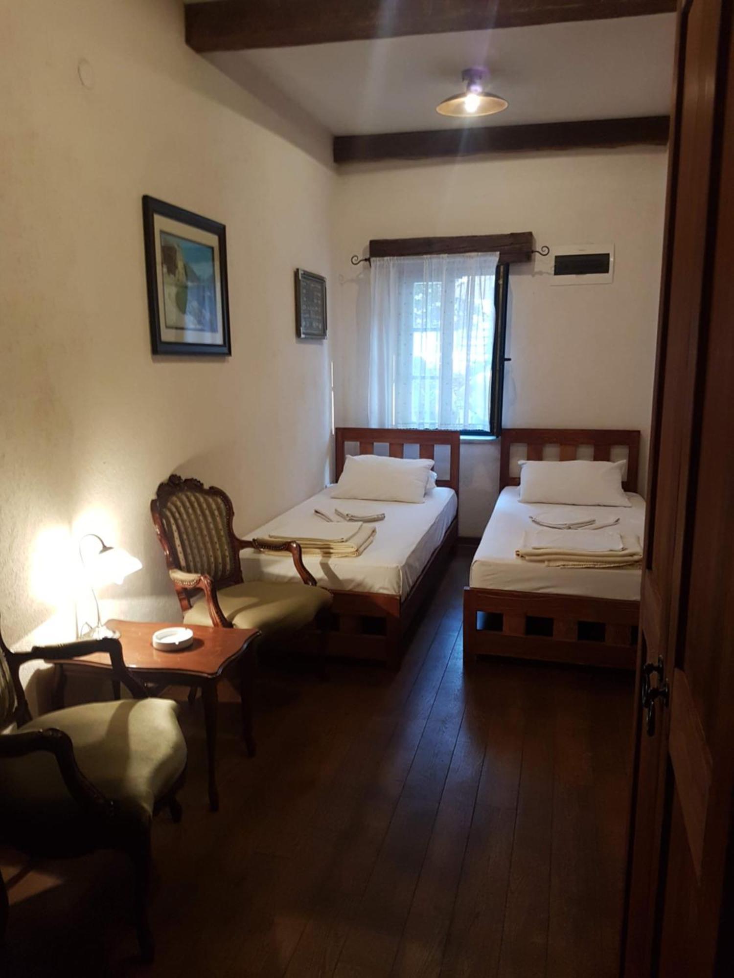 Skver Studio Apartments Herceg Novi Exterior foto