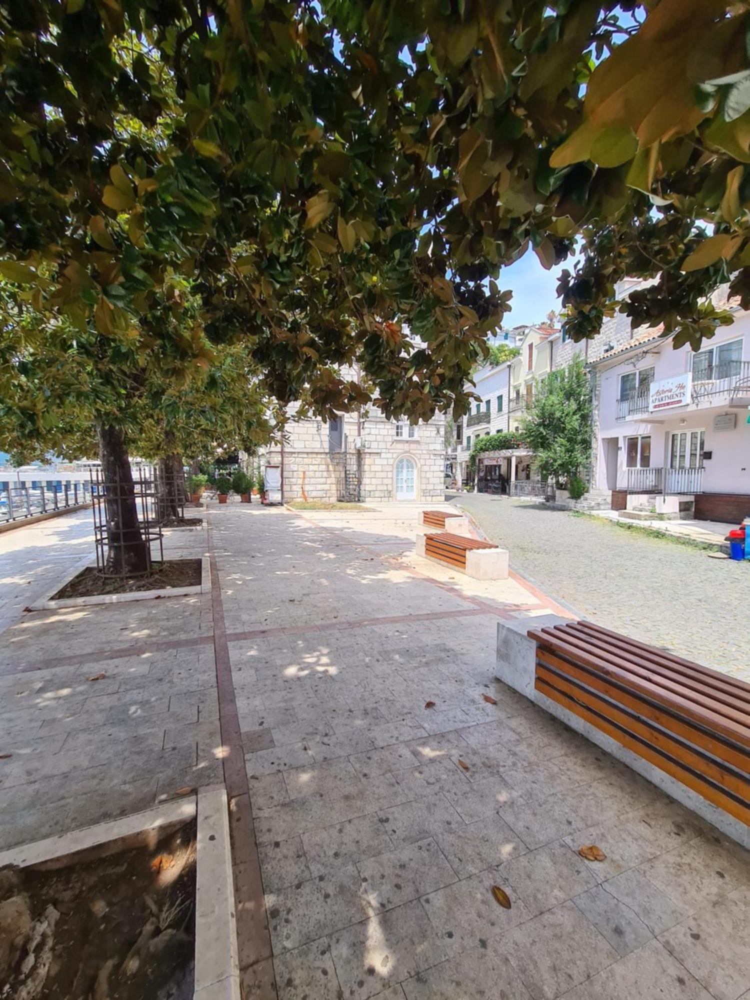 Skver Studio Apartments Herceg Novi Exterior foto