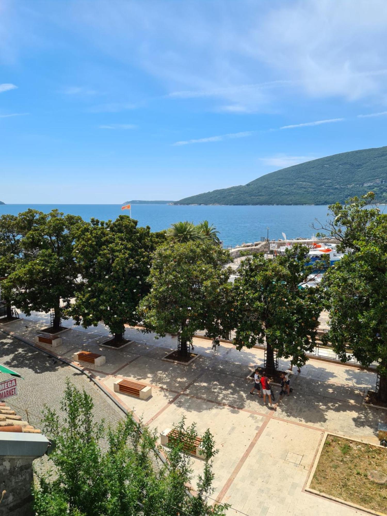 Skver Studio Apartments Herceg Novi Exterior foto
