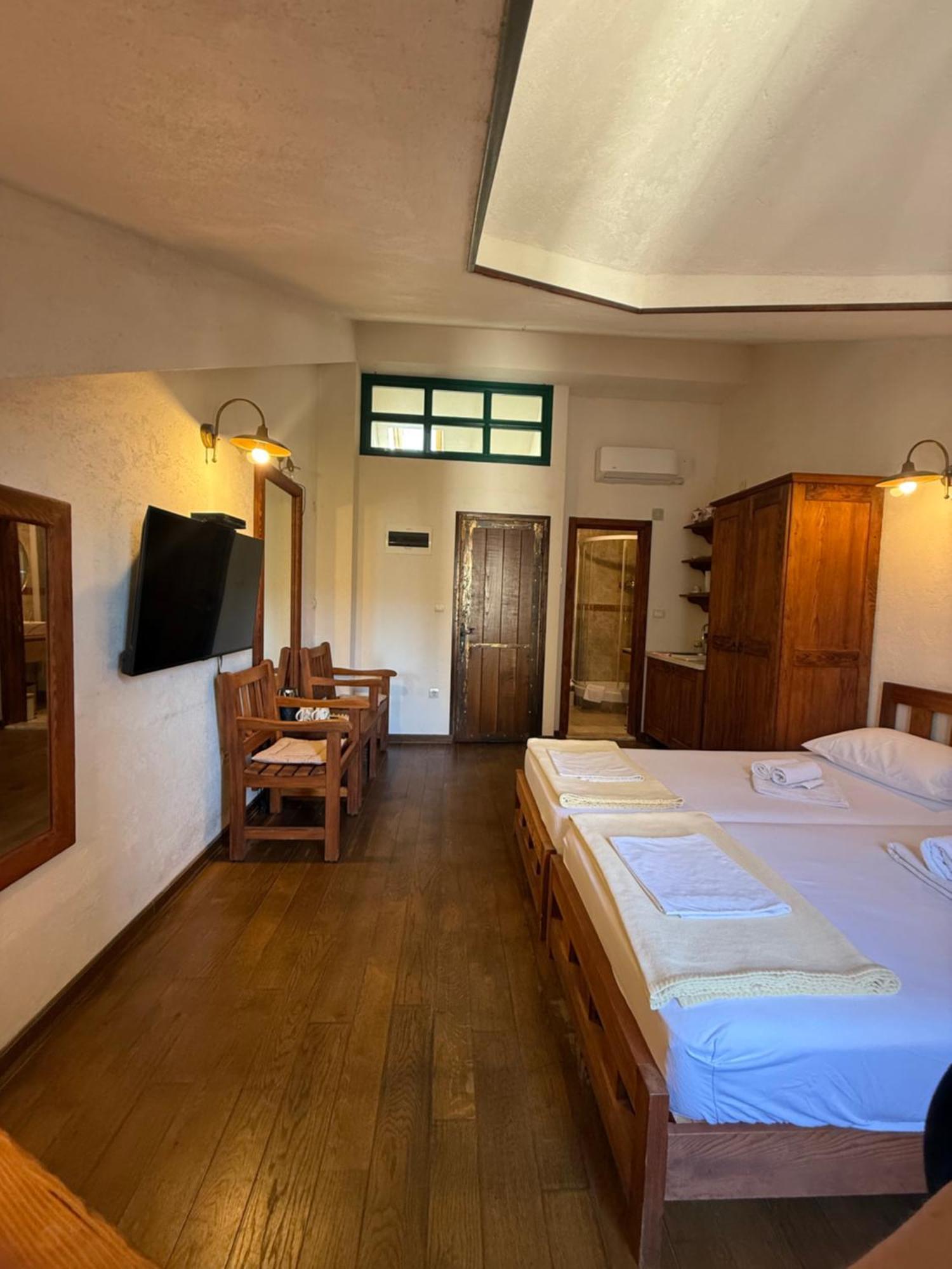 Skver Studio Apartments Herceg Novi Exterior foto